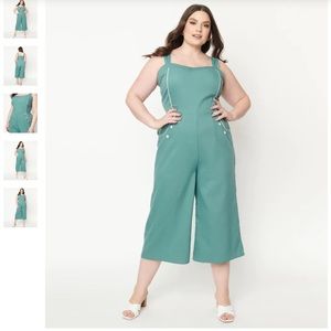 Unique Vintage 50’s style jumpsuit